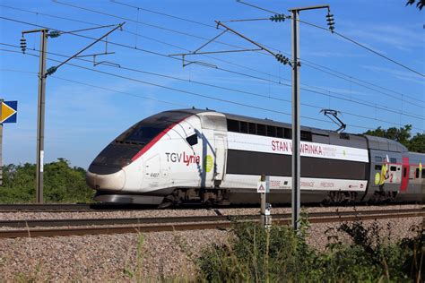 Angers to Geneva train tickets from €103.43